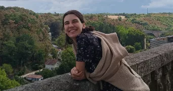 suzanne pet sitter à THIAIS 94320