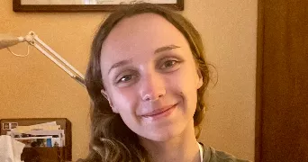 jeanne pet sitter à SIX FOURS LES PLAGES 83140