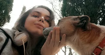 lola pet sitter à LE PRADET 83220