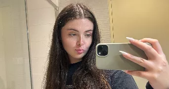 cassandra pet sitter à BRON 69500