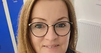 marie laure pet sitter à ECOMMOY 72220