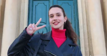 violetta pet sitter à ROQUEBRUNE CAP MARTIN 06190