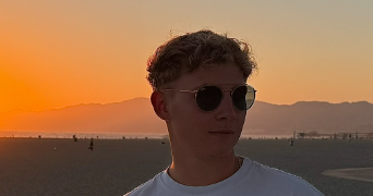 théo pet sitter à CHAFFOIS 25300_0