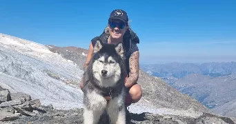célie pet sitter à PARIS 15 75015