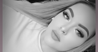 jade cat sitter à FLEURY LES AUBRAIS 45400_0