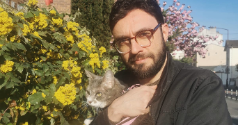vincent pet sitter à MONTREUIL 93100_1