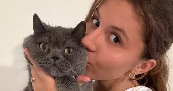 manon pet sitter à SERRIS 77700