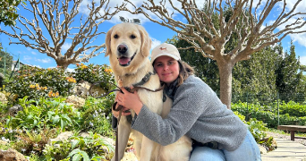 héloïse pet sitter à AROUE ITHOROTS OLHAIBY 64120_0
