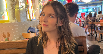 camille pet sitter à FONTENAY AUX ROSES 92260_0