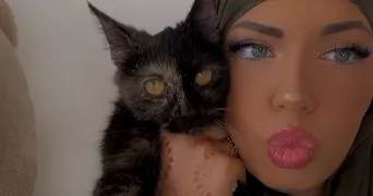 chloe pet sitter à LILLE 59000