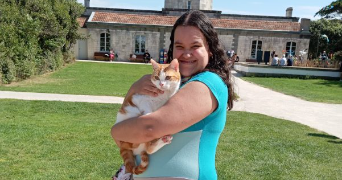 julie pet sitter à PUSSAY 91740_0