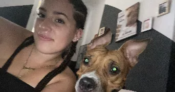 lindsay pet sitter à MARSEILLE 04 13004