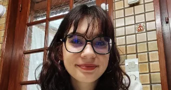 julia pet sitter à DOUCHY LES MINES 59282