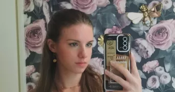 eva pet sitter à MIGNALOUX BEAUVOIR 86550