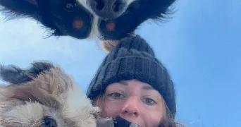 marion pet sitter à CHAVANATTE 90100