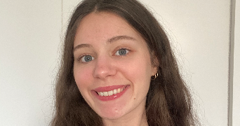 marion pet sitter à ST PRIEST 69800_0