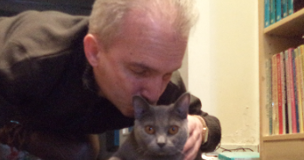 philippe cat sitter à MONTREUIL 93100_1