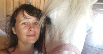 laura pet sitter à ST EUSEBE 71210_0