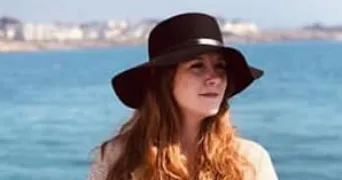 justine pet sitter à BORDEAUX 33000
