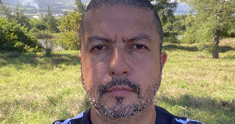 sylvain pet sitter à GAREOULT 83136_1