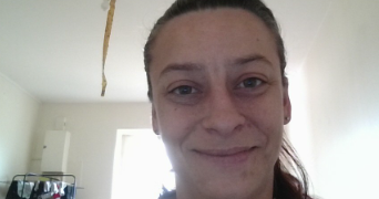 gladys pet sitter à MOULINS SUR CEPHONS 36110_0