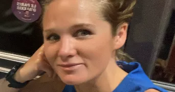 valentine dog sitter à PARIS 12 75012