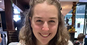 eline pet sitter à CAZALRENOUX 11270