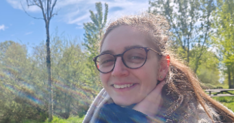 coralie pet sitter à FLEURY LES AUBRAIS 45400_0