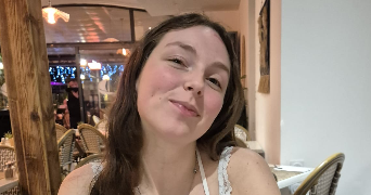 marion pet sitter à FREJUS 83600_0