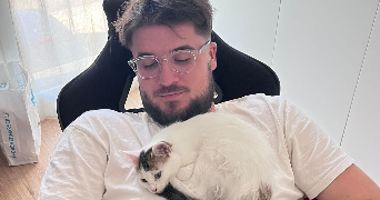 nathan pet sitter à VEZIN LE COQUET 35132_0