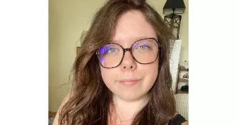lucie pet sitter à FRANQUEVILLE ST PIERRE 76520