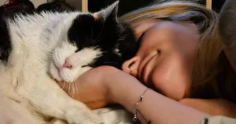 camille pet sitter à DECINES CHARPIEU 69150
