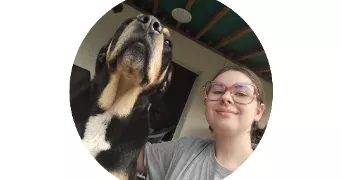 léa pet sitter à YCHOUX 40160