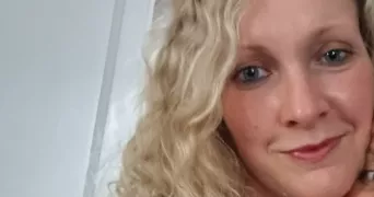 caroline pet sitter à LE MEUX 60880