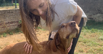 laurie pet sitter à COURBEVOIE 92400_1