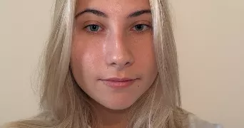 lucie pet sitter à LA ROCHE SUR FORON 74800