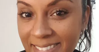 christelle pet sitter à BURES SUR YVETTE 91440