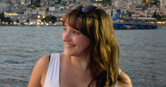 laurine pet sitter à AMBERIEU EN BUGEY 01500_4