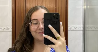 célia pet sitter à PARIS 13 75013