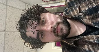 thomas pet sitter à NANTES 44300