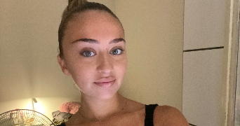 axelle pet sitter à TOULON 83200_0