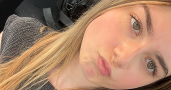 lola pet sitter à COURCELLES SUR NIED 57530_0