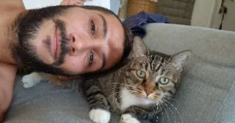 olivier pet sitter à LA SEYNE SUR MER 83500