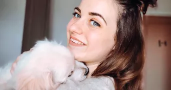 manon pet sitter à Gennes Val de Loire 49350