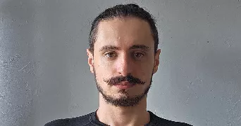nicolas pet sitter à REZE 44400