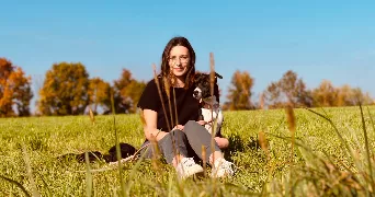 lea pet sitter à SAVIGNEUX 01480