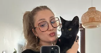 jeanne pet sitter à ROMANS SUR ISERE 26100
