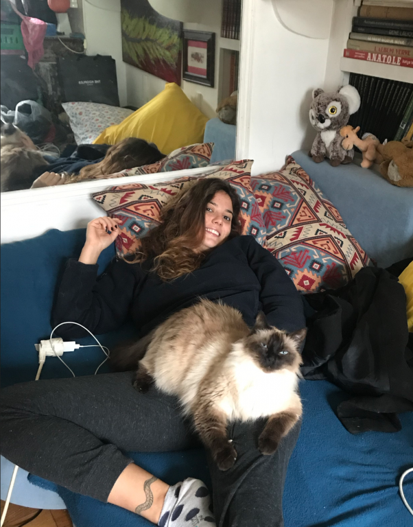 Amandine pet sitter à Paris 75018_3