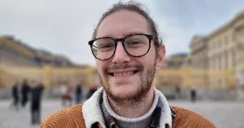mériadec dog sitter à PARIS 06 75006