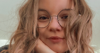 léa pet sitter à ASCHERES LE MARCHE 45170_0